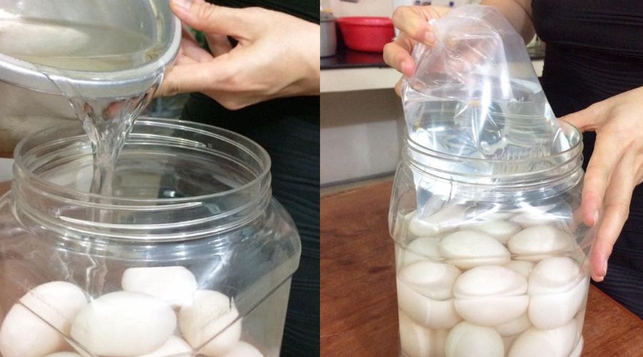 Xếp trứng và ngâm ngập trứng